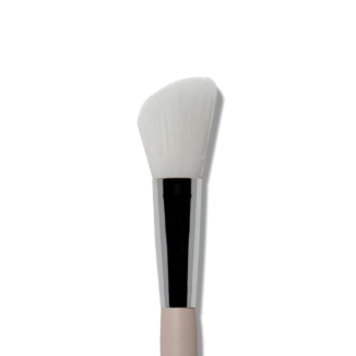 100% Pure Cruelty Free Angled Contour Brush F30