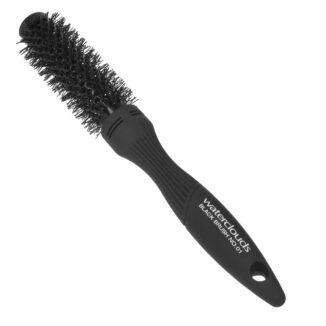 Rund hårbørste med topp profesjonell kvalitet. Dette er en rundbørste i svart metall med et ergonomisk håndtak som er optimalt for føning. waterclouds black brush