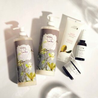 100% Pure moisture drench conditioner 390 ml