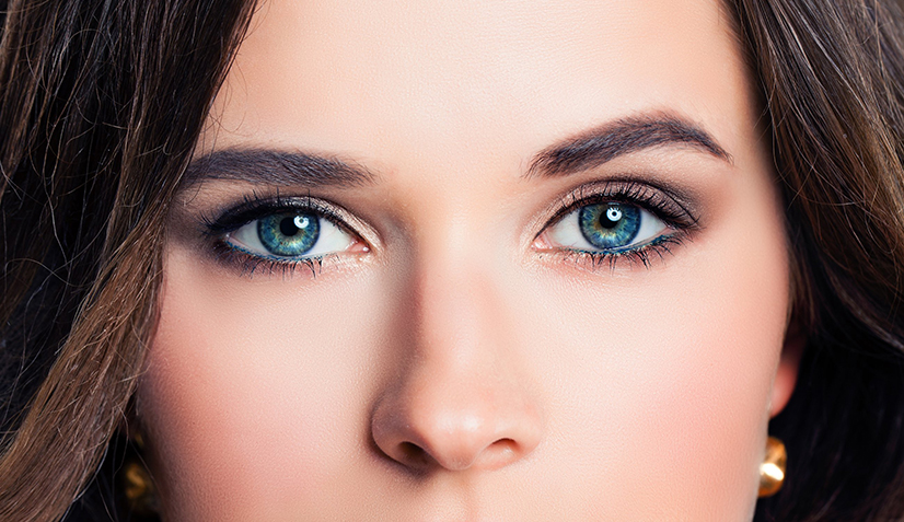 Blå eyeliner er lekkert