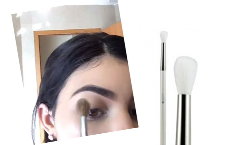 Makeup blender - brush