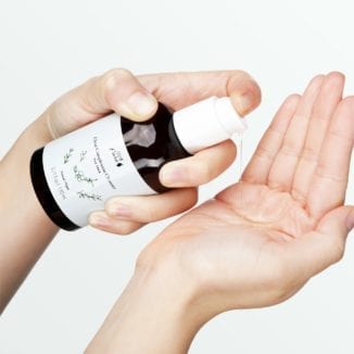 100% Pure Tea Tree Clear Complexion Cleanser