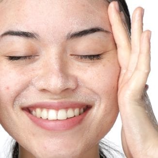 100% Pure Tea Tree Clear Complexion