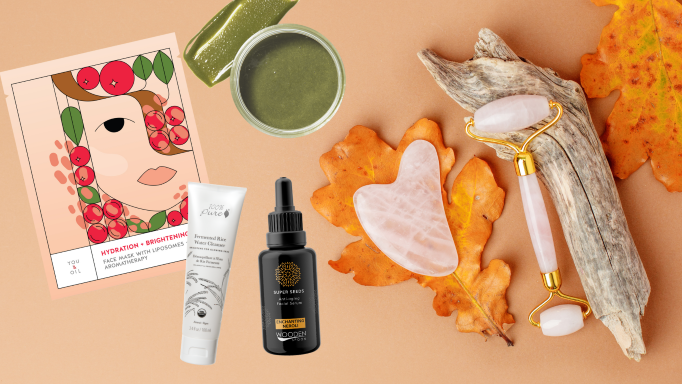 Hudpleie face roller med andre produkter