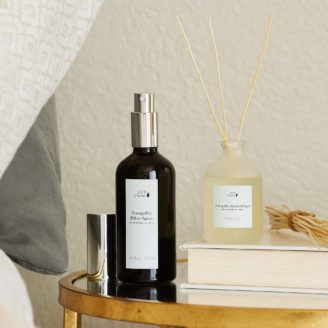 1HGPMS57_Tranquility_Pillow_Spray_Editorial