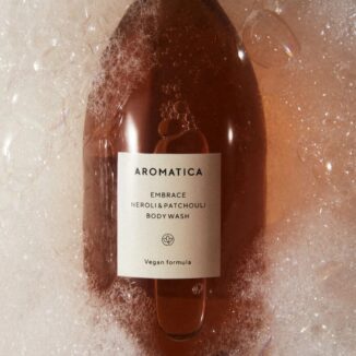 Beroligende kroppssåpe med neroli og patchouli. Aromaterapeutisk body wash med frisk, floral og naturlig duft for avslappende dusj.